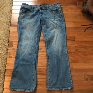 Women’s jeans